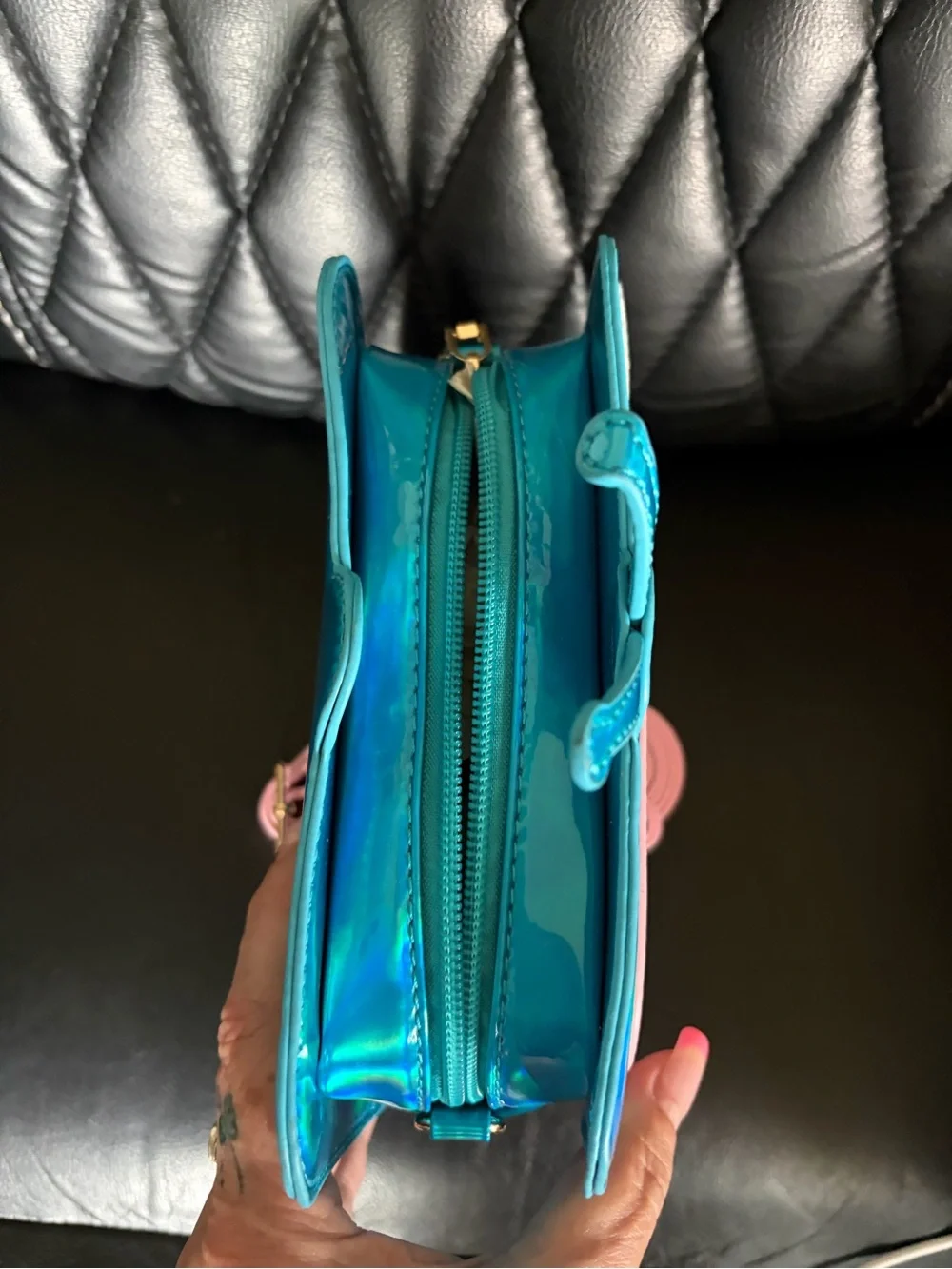 Bewaltz Netflix All Day Crossbody Bag Purse